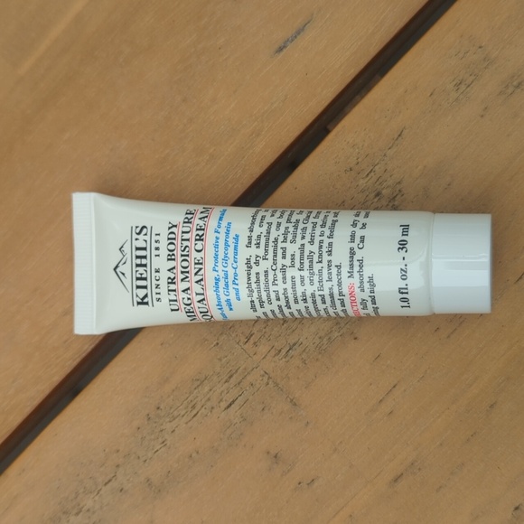 Kiehl’s Travel Set With Bag, Body Moisturizer, Scalp Mask, Eye Treatment, New - Picture 4 of 7